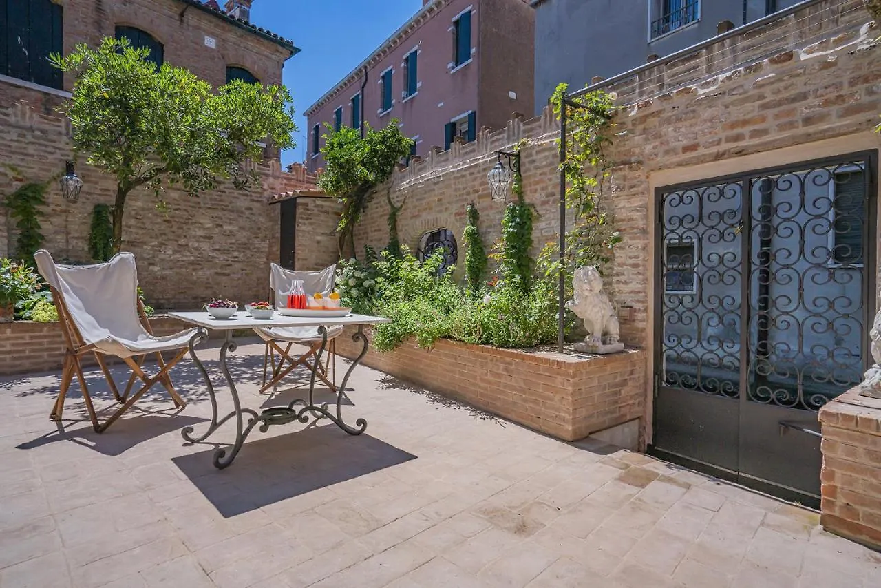 Ca' Minore Secret Garden Venecia 0*,